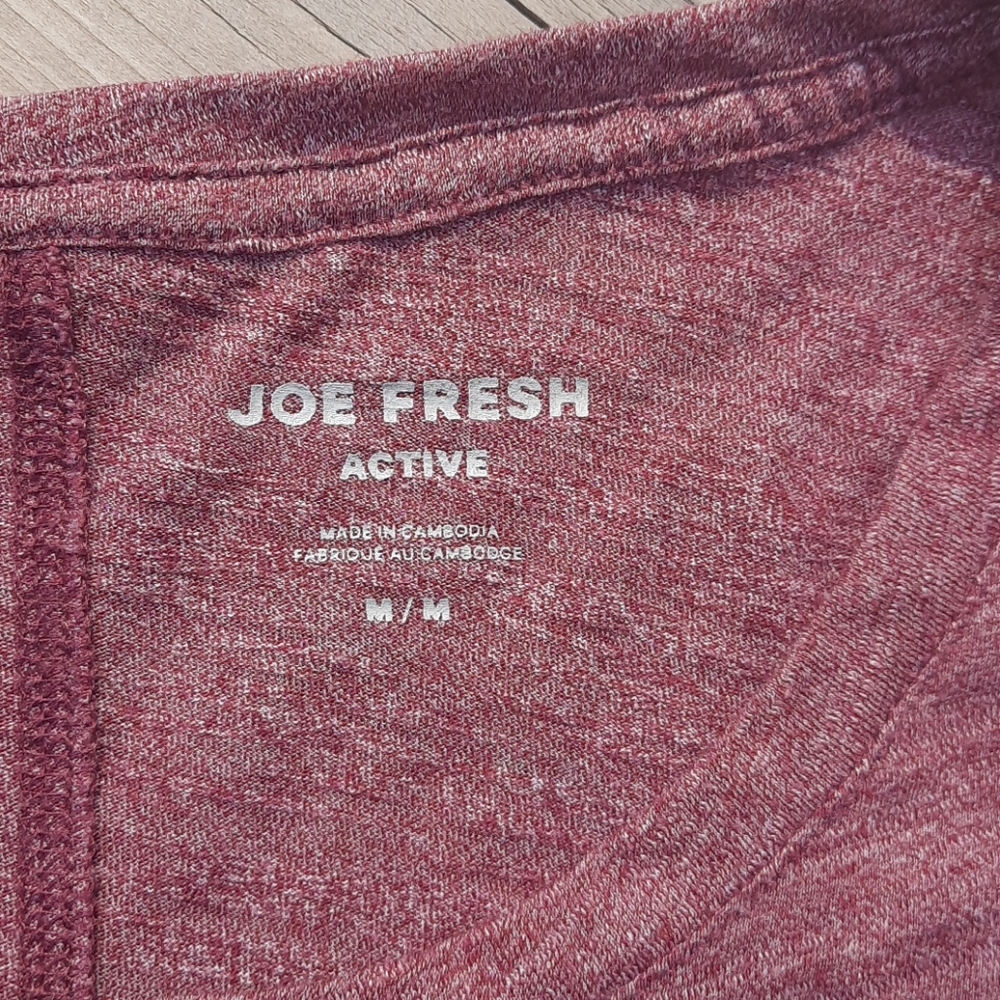 Joe Fresh tee‎ - Picture 2 of 6